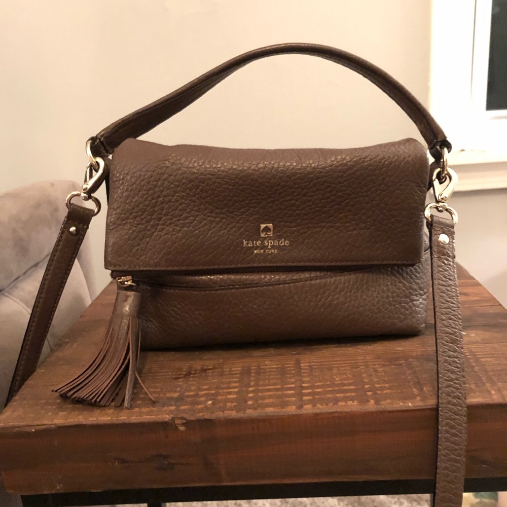 Pebbled leather brown Kate Spade handbag